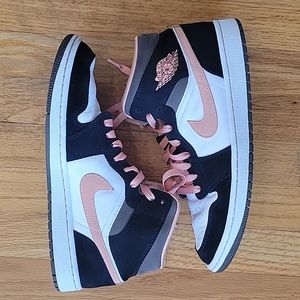 Nike Jordan 1s ONES, women's 12 men's 10.5 used Air Jordan
